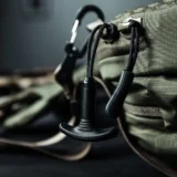 Fade Sling T-Zipper Pull